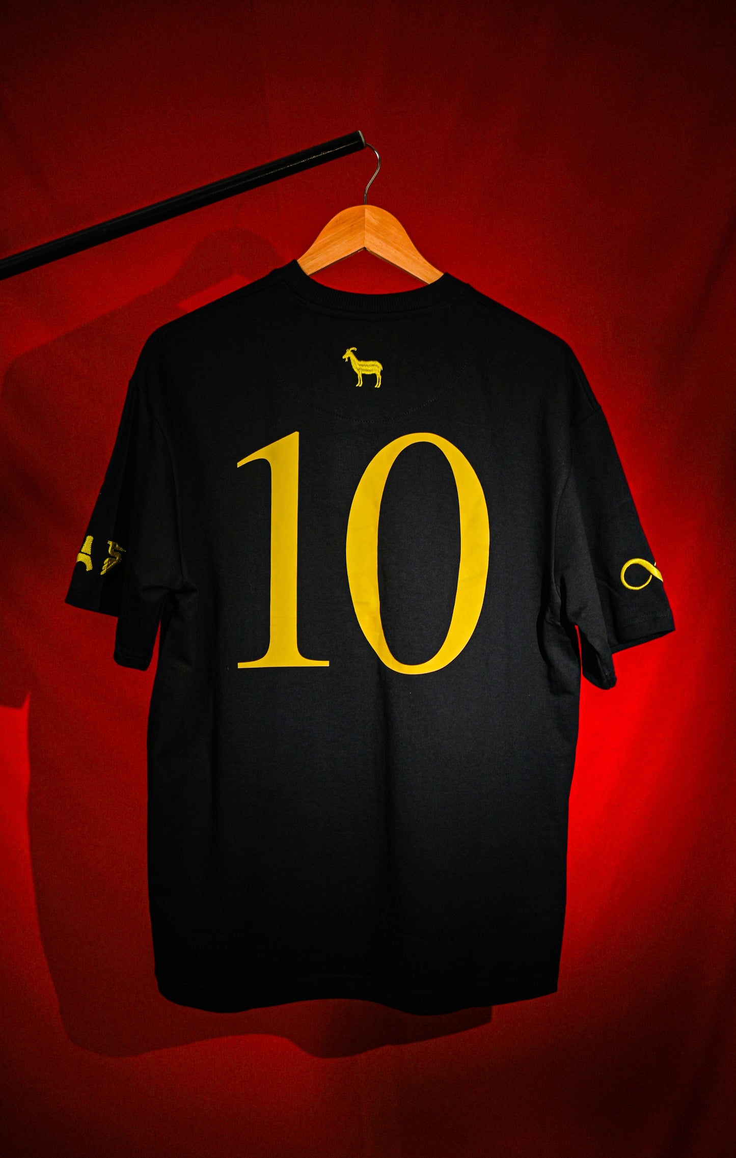 La Pulga Iconic- A Tribute to Lionel Messi